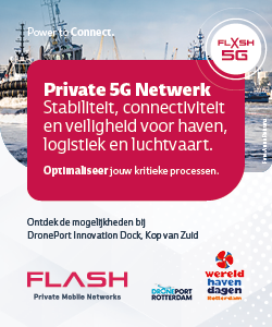 Flash levert 70 portofoons aan Wereldhavendagen
